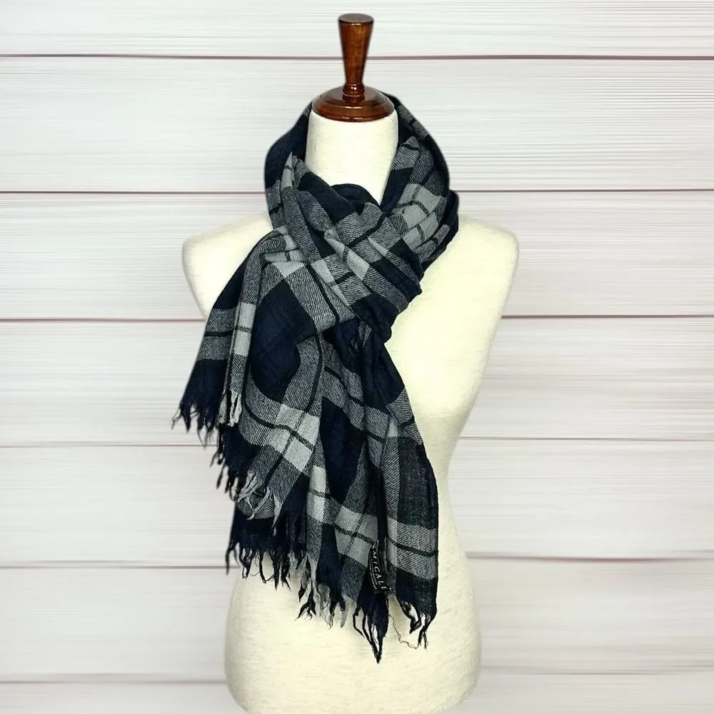 Amicale Wool Large Oblong Scarf Plaid Gray Black Lightweight Men's Women's